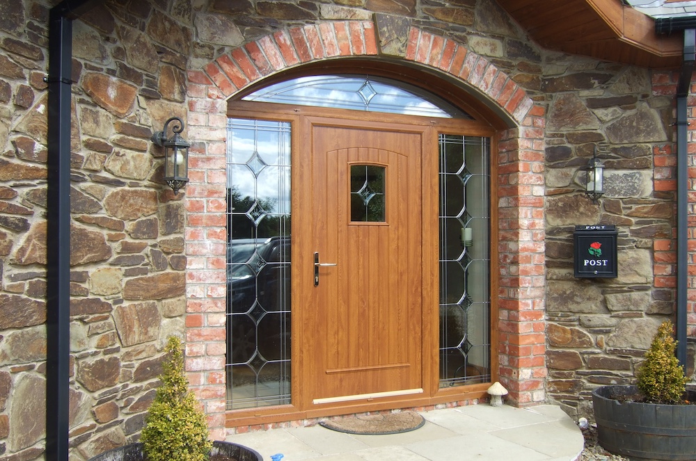 Energy efficient composite door with thermal insulation