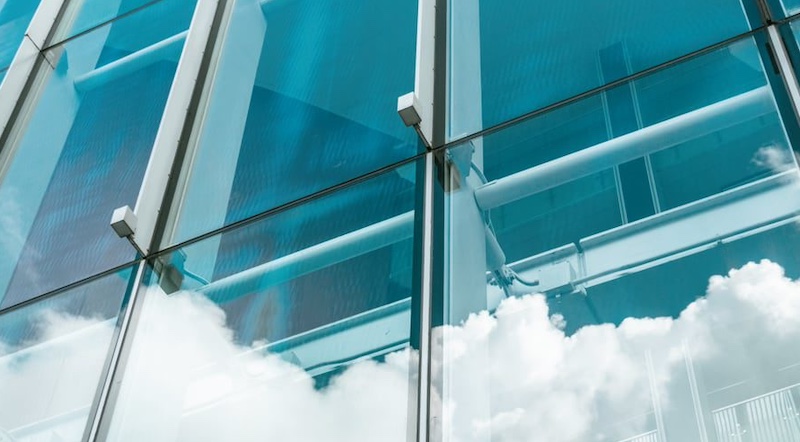 Clear glass transparency